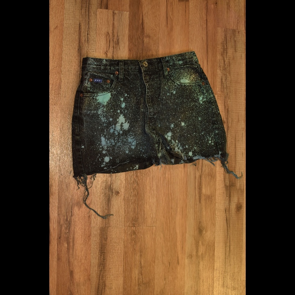 Express | Hand-Dyed Cut Off Shorts